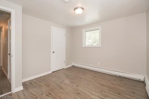 717 Delaware Ave, Elyria, OH 44035 photo 13