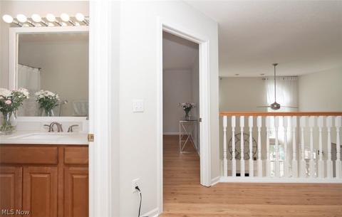 513 Sara Ln, Copley, OH 44321 photo 27