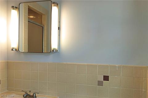 302 Vassar Ave, Elyria, OH 44035 photo 11