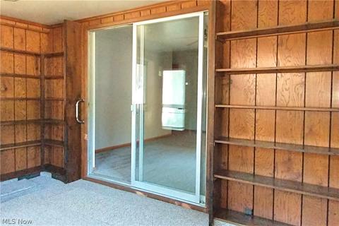 302 Vassar Ave, Elyria, OH 44035 photo 13