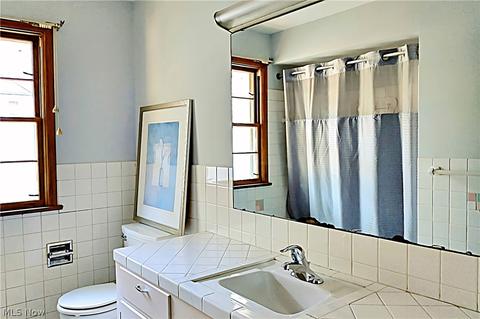 302 Vassar Ave, Elyria, OH 44035 photo 7