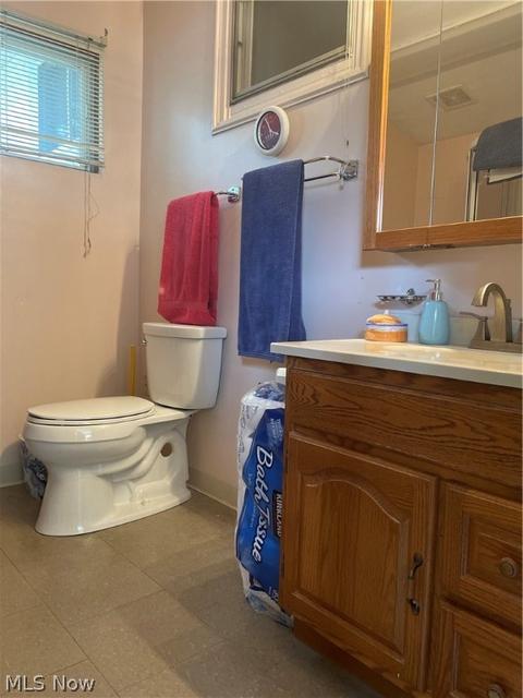 455 E 47th St, Lorain, OH 44052 photo 14