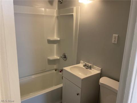 3047 State Rd, Ashtabula, OH 44004 photo 10