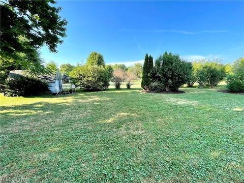 9318 N Main St, Windham, OH 44288 photo 5