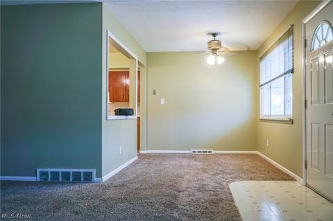 951 E 248th St, Euclid, OH 44123 photo 6