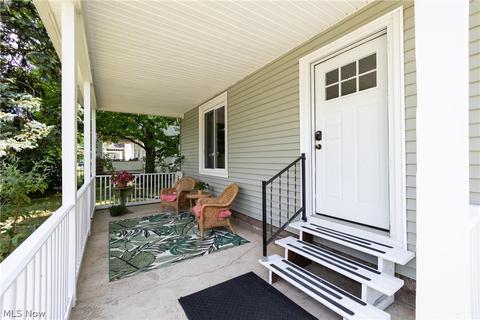 211 Princeton Ave, Elyria, OH 44035 photo 2
