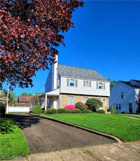 209 Harter Ave NW, Canton, OH 44708 photo 3