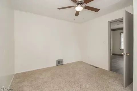 1100 Brandt Ave NW, Canton, OH 44708 photo 8