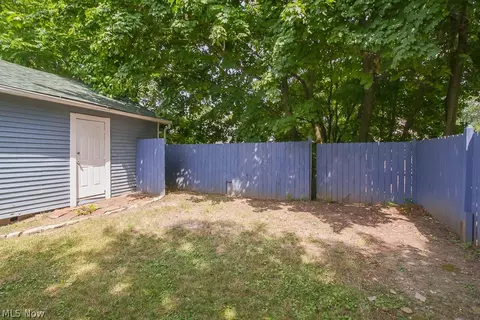 1100 Brandt Ave NW, Canton, OH 44708 photo 32