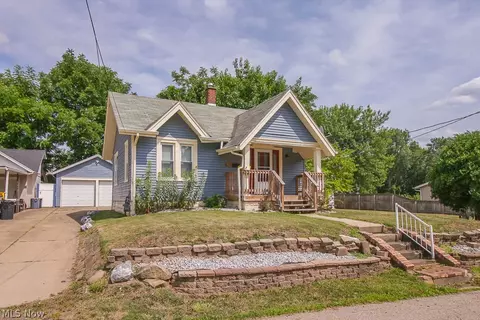 1100 Brandt Ave NW, Canton, OH 44708 photo 1