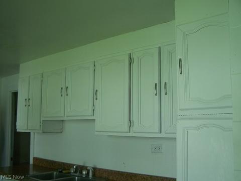 626 W 35th St, Ashtabula, OH 44004 photo 5