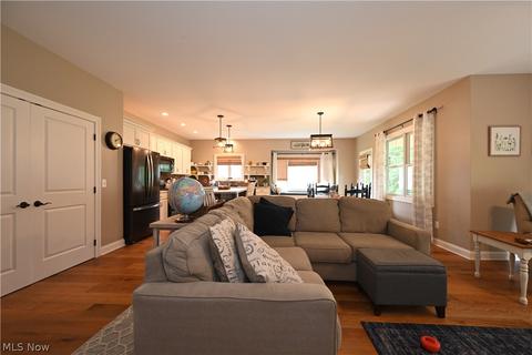 300 Garfield Dr, Lagrange, OH 44050 photo 10