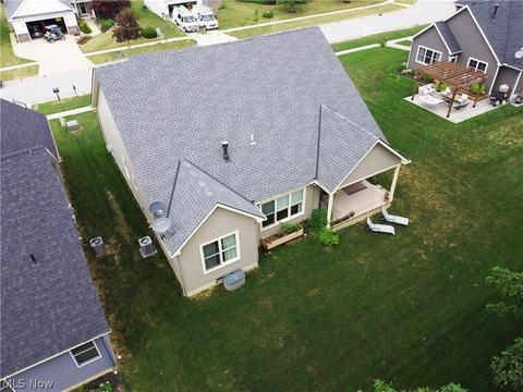 300 Garfield Dr, Lagrange, OH 44050 photo 4