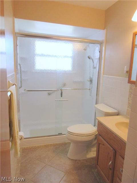 4415 Maplecrest Ave, Parma, OH 44134 photo 13