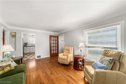1980 E 228th St, Euclid, OH 44117 photo 10