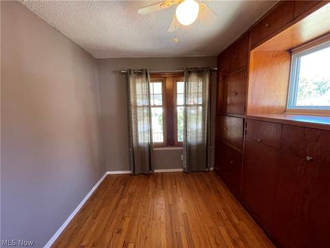 891 E 237th St, Euclid, OH 44123 photo 14