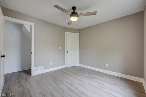 614 Easter Ave, Akron, OH 44307 photo 12