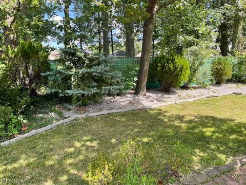 14021 Janice Dr, Maple Heights, OH 44137 photo 10