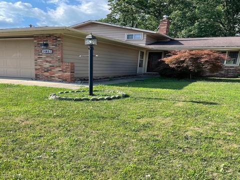 14021 Janice Dr, Maple Heights, OH 44137 photo 1