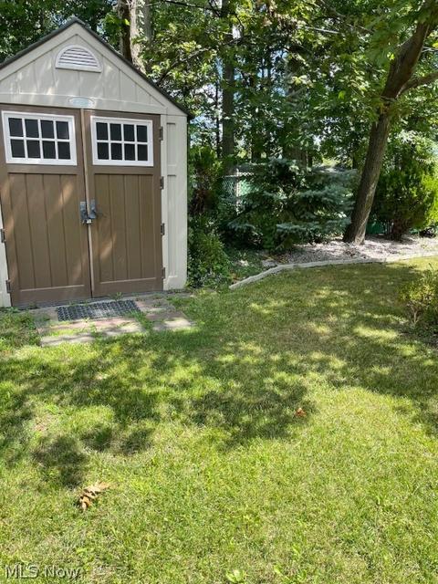 14021 Janice Dr, Maple Heights, OH 44137 photo 9