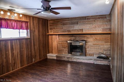 7055 Pinecrest St NE, Canton, OH 44721 photo 8
