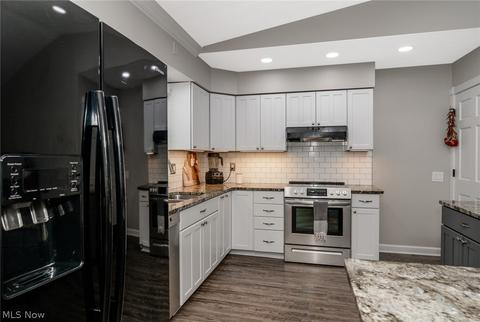 13085 Mark Path, Doylestown, OH 44230 photo 5