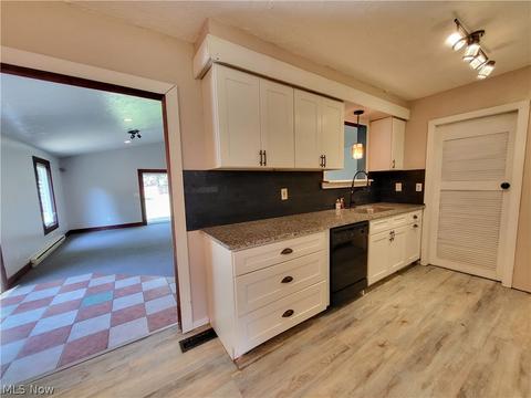 4392 Florida St, Perry, OH 44081 photo 17