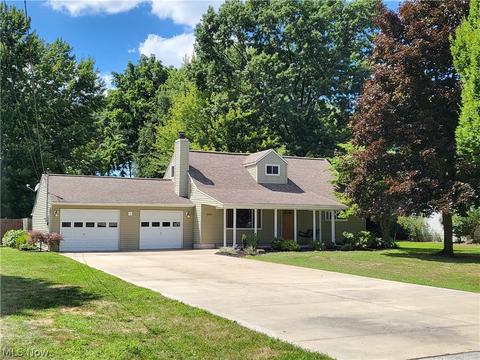 4392 Florida St, Perry, OH 44081 photo 1