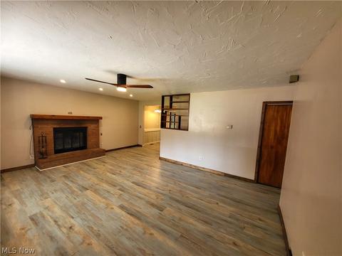 4392 Florida St, Perry, OH 44081 photo 8