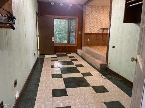 210 E 15th St, Dover, OH 44622 photo 12