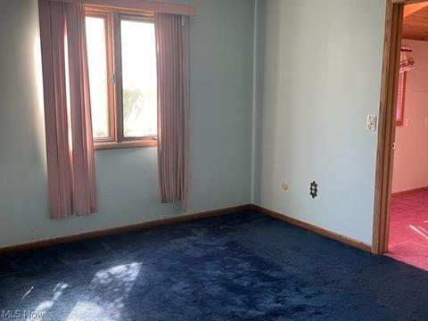 210 E 15th St, Dover, OH 44622 photo 10