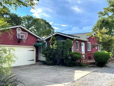 210 E 15th St, Dover, OH 44622 photo 23
