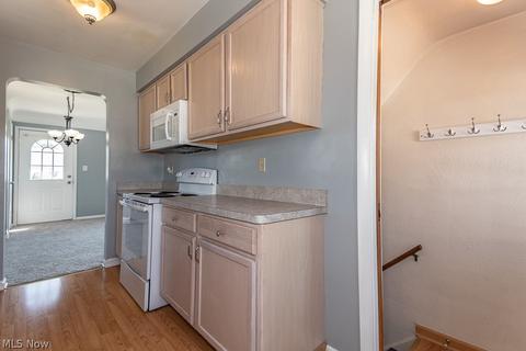 1854 Rush Rd, Wickliffe, OH 44092 photo 10