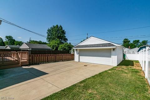 1854 Rush Rd, Wickliffe, OH 44092 photo 27