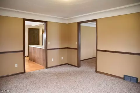 5640 Middlebranch Ave NE, Canton, OH 44721 photo 12