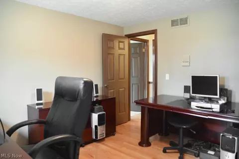 5640 Middlebranch Ave NE, Canton, OH 44721 photo 15