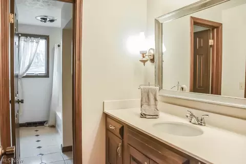 5640 Middlebranch Ave NE, Canton, OH 44721 photo 16