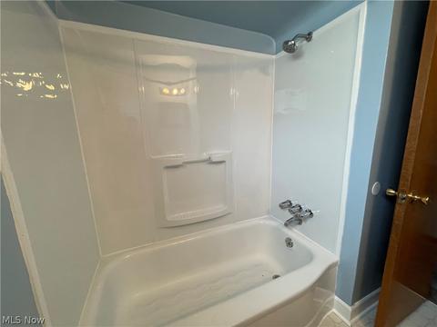 7902 Pelham Dr, Parma, OH 44129 photo 11