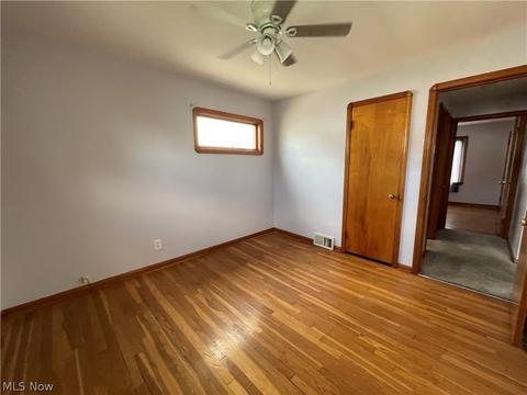 7902 Pelham Dr, Parma, OH 44129 photo 13
