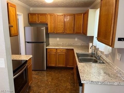 2874 Surf Ave, Lorain, OH 44053 photo 6