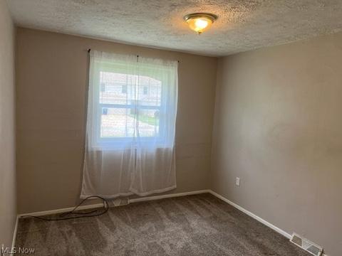 2874 Surf Ave, Lorain, OH 44053 photo 11