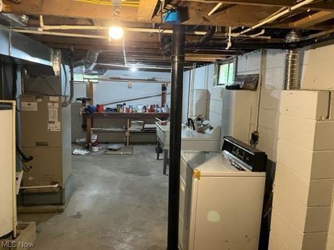 2874 Surf Ave, Lorain, OH 44053 photo 19