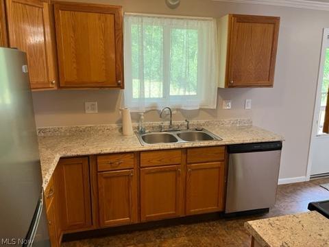 2874 Surf Ave, Lorain, OH 44053 photo 7