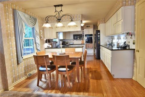 8016 Spartan Dr, Boardman, OH 44512 photo 12