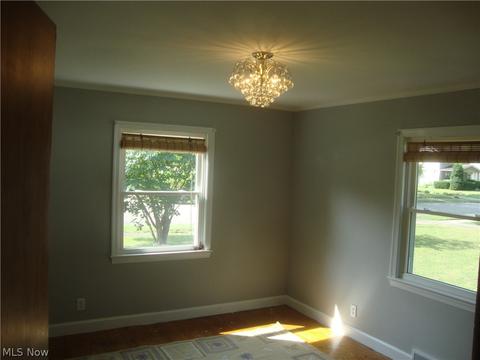 233 E 14th St, Dover, OH 44622 photo 9