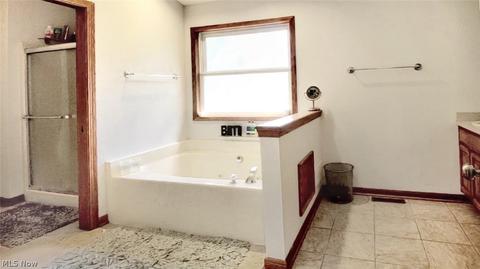 2686 Wright Rd, Akron, OH 44320 photo 14