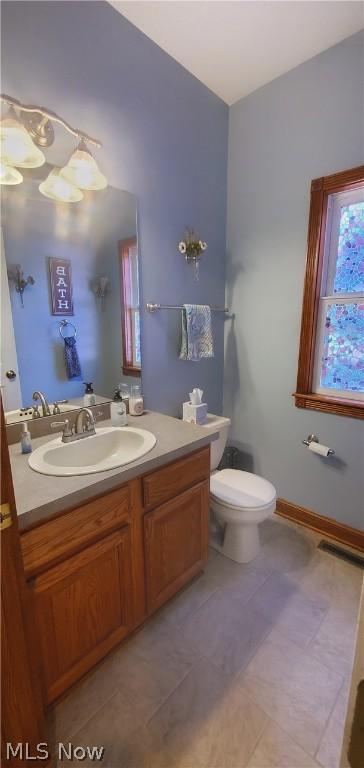 2686 Wright Rd, Akron, OH 44320 photo 9