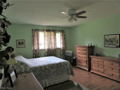 305 Hamilton Cir, Elyria, OH 44035 photo 23