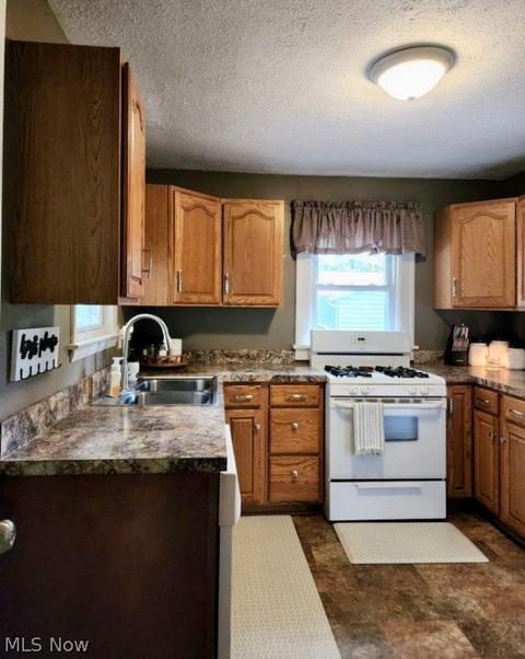 3202 E Waterloo Rd, Akron, OH 44312 photo 3