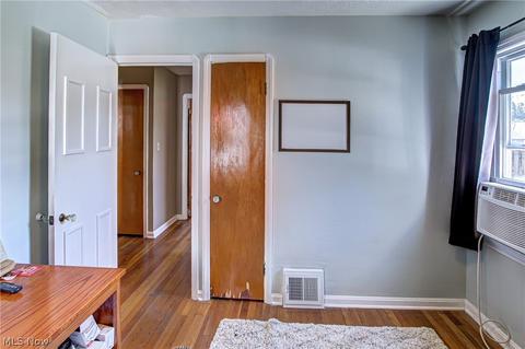 5415 Forest Ave, Parma, OH 44129 photo 15